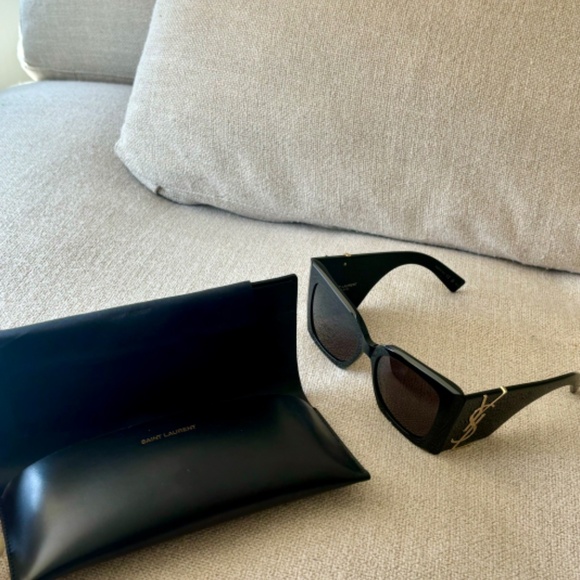 YSL-Saint Laurent Sunglasses- Black - Picture 10 of 16